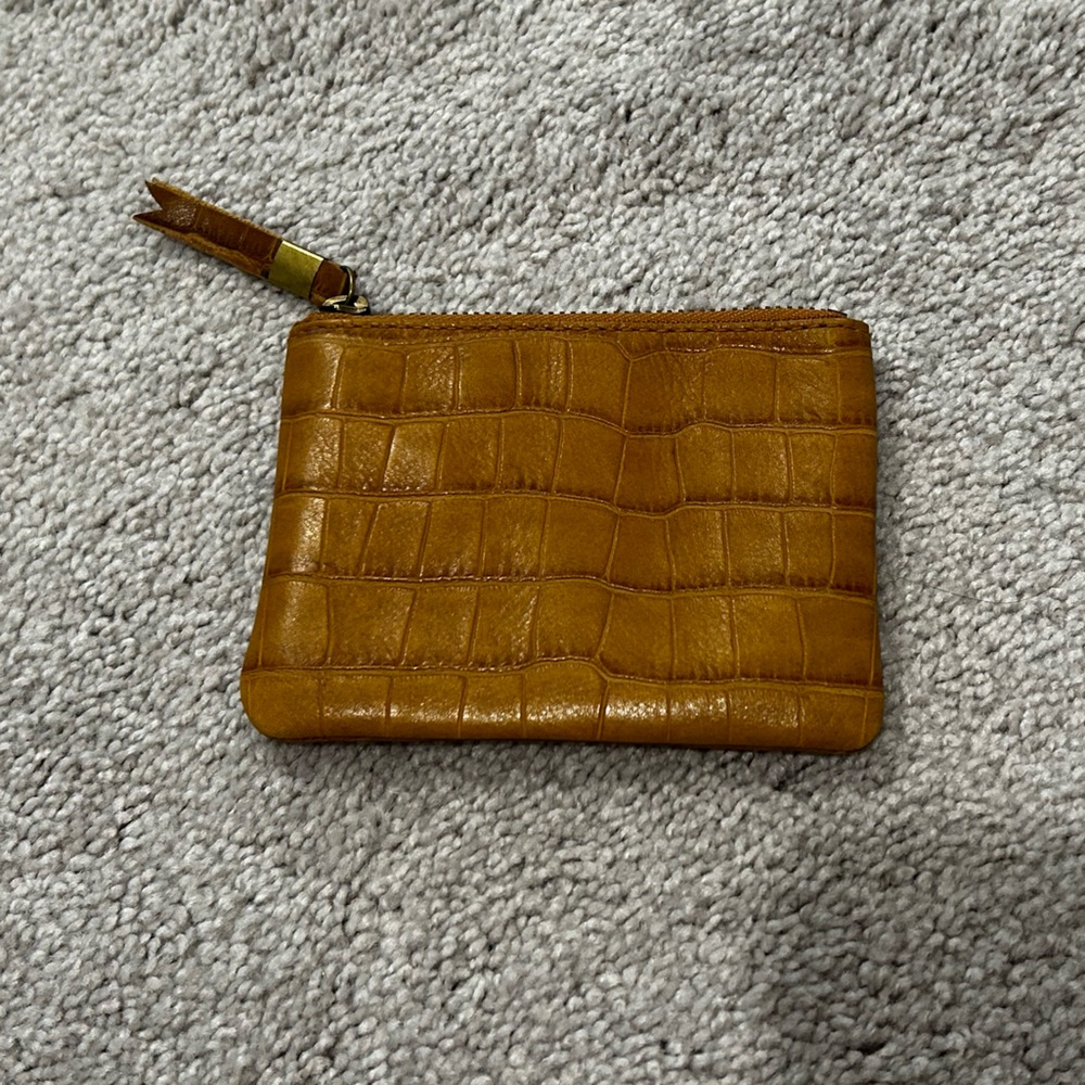Madewell embossed croc wallet